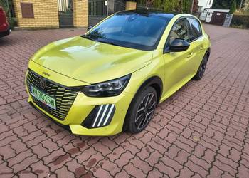 PEUGEOT e-208 GT 156KM