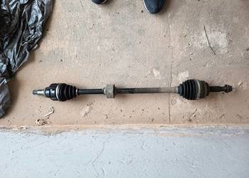 Półoś prawa Toyota Corolla Verso 1.6