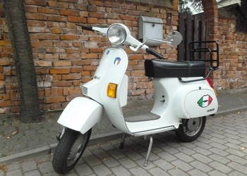 Piaggio Vespa PK80S