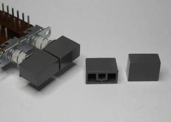 Nasadka, klawisz do Isostatu Unitra ELTRA 15mm ciemno szara