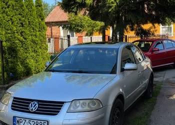 Volkswagen Passat B5 FL 2.8 V6 4Motion Automat - uszkodzony