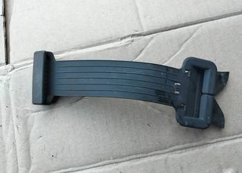 AUDI 80B3 80B4 SEDAN  ŚLIZG PASA BEZPIECZEŃSTWA TYLNY 8A5857781