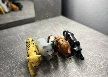 Zestaw 5 figurek / figur zwierząt / zwierzątek