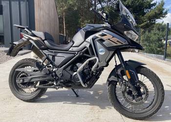 Motocykl Voge 650 DSX