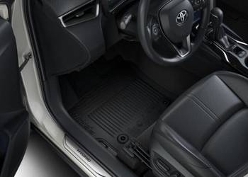 TOYOTA Corolla Cross Oryginalne dywaniki gumowe komplet PW210-16006 OE