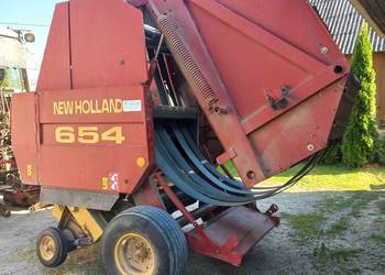 Prasa New Holland 654