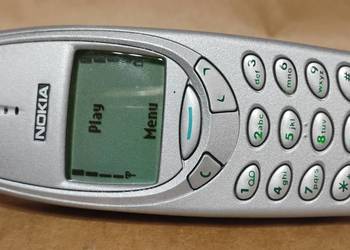 NOKIA 3310 nowa bateria bez simlocka + Ładowarka b.dobry stan