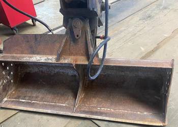 Łyżka skarpowa hydrauliczna 150 cm  JCB 3CX  JCB 4CX  JCB 8080 JCB 86C