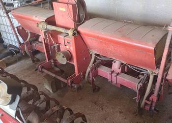 Siewnik do kukurydzy