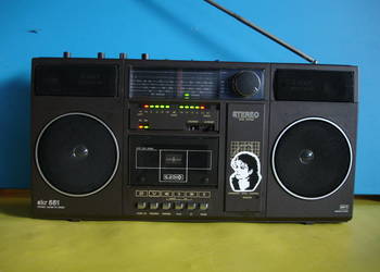 Radiomagnetofon RFT SKR 551 (DDR)