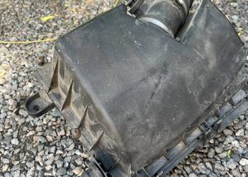 Opel Vectra C 1.9CDTI obudowa filtra powietrza przepływomierz