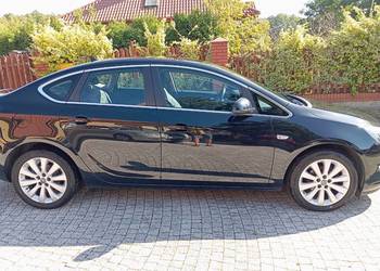 OPEL ASTRA J 1,4   2014 IDEALNA