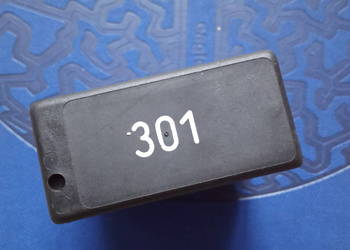 Audi A4 B5 A6 Przekaźnik świateł 301 Moduł 4A0919471