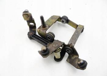 Wybierak widełki skrzyni biegów DUU Golf 4 Bora Leon Audi A3 Octavia Toledo