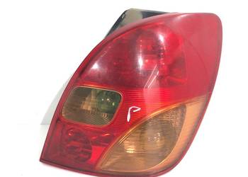 LAMPA PRAWY TYŁ TOYOTA COROLLA E12 Minivan 01-07 ŚWIATŁO TYLNA, PRAWA