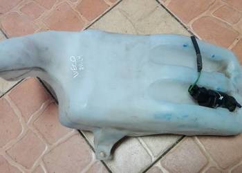 ZBIORNIK POMPKA SPRYSKIWACZA IVECO DAILY 12- 504114998