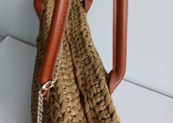 Shoperka  na gotowym spodzie.