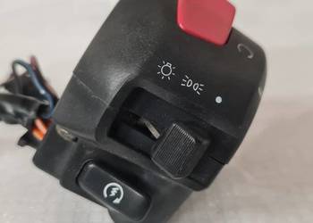 Suzuki Intruder 125 przełącznik prawy