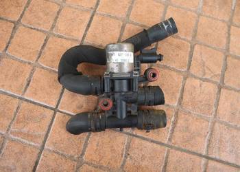 ELEKTROZAWÓR DODATKOWA POMPA WODY AUDI A4 B6 2.5 TDI 8E0820035B