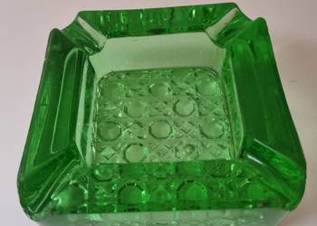 Popielnica zielone szkło PRL