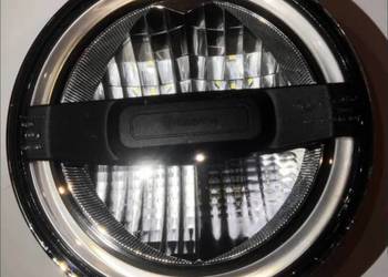 Lampa przód  Husqvarna Svartpilen 401 701