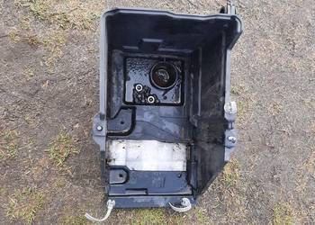 Obudowa podstawa akumulatora Mazda 5 2.0 diesel