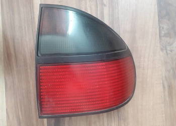 Kompletna tylna lampa Renault Laguna I Hatchback-Wysyłka !!!!