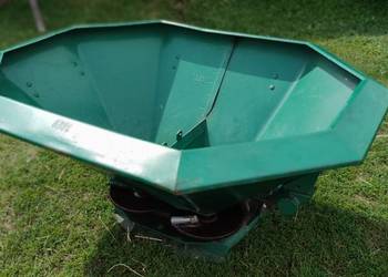 Rozsiewacz Amazone 600l