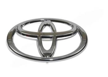 TOYOTA Hilux Fortuner Chromowany emblemat logo przod 75311-0K010 OE