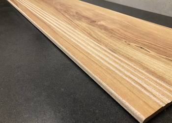 Schody z drewna, płytki schodowe 100x30 drewnopodobne