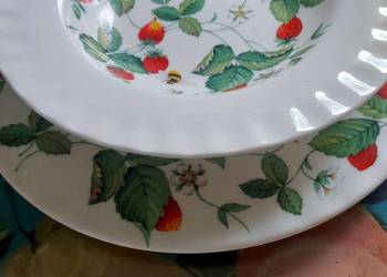 Komplet talerzy obiadowych płytkie I glebokie