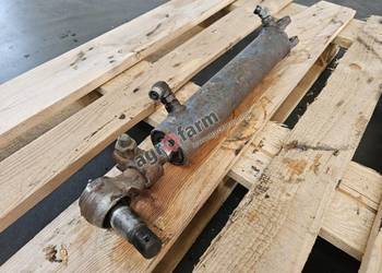 Siłownik FWD Ford 8770, 8670, 8870