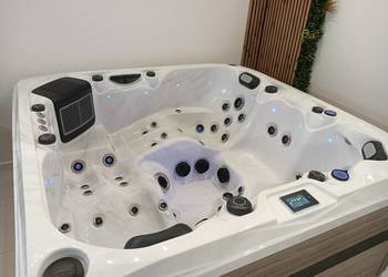 Ekskluzywna wanna spa jacuzzi ogrodowe x4 Treasure