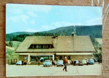 DOLNA STACJA WYCIĄGU KRZESEŁKOWEGO W SZCZYRKU