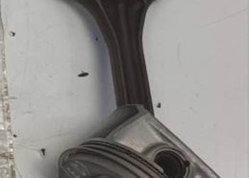 VW Fox 1.2 6V TŁOK KORBOWÓD 36AC