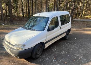 Peugeot Partner,2001r, 1,9 D, SCT,6 os, przewóz niepełnosprawnego, najazd