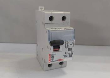 Wyłącznik różnicowoprądowy Legrand B25 30mA 08404