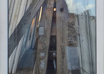 OKNA KacprzaK Witryna 82X131 FIX Używany PCV Plastikowy