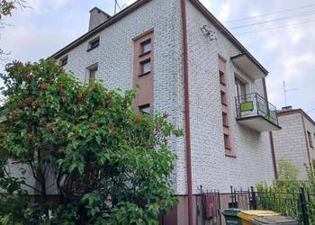 Dom wolnostojący 142 m2 i oficyna 129 m2 na działce 848 m2 w Chełmie