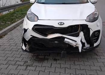 Kia 2016 uszkodzony przód