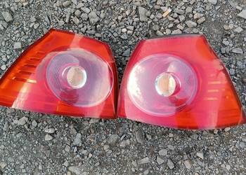 Lampa tyl tylna prawa lewa komplet zestaw VW Golf V 5 HB hatchback Europa