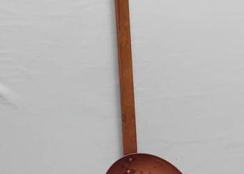 Miedziana chochla, pojemność około 300 ml. Miedziana chochla, pojemność około 300 ml.