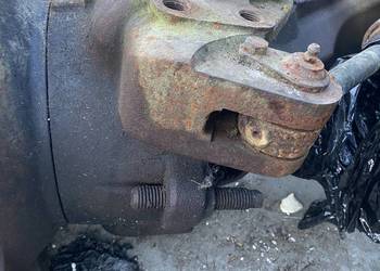 ZWROTNICA LEWA NEW HOLLAND T6.145, 84196944 , 5181778