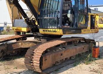 Koparka New Halland e265  (CAT Komatsu)