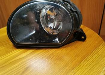 Audi Q7 ,Audi A3 Halogen prawy oryginalny stan bdb