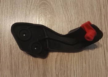 OPEL CORSA D LEWY ŚLIZG ZDERZAKA TYŁ GM13250393 OPEL CORSA D LEWY ŚLIZG ZDERZAKA TYŁ GM13250393