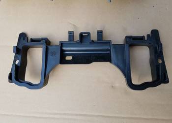 Mercedes W211 ramka plastik wlotów powietrza A211 680 04 72