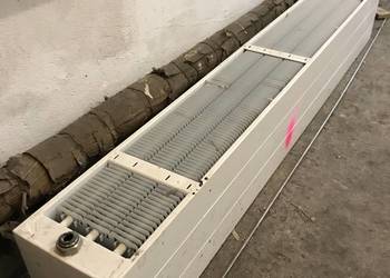 Kaloryfery Purmo Plint PD RD nowoczesne żebrowane