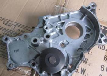 Pompa wody toyota Auris D4D Ina