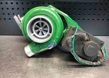 Turbosprężarka John Deera regenerowana RE535675